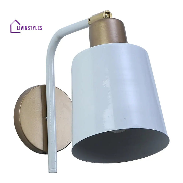 Two-Way White Metal Wall Light By Ss Lightings Lamp