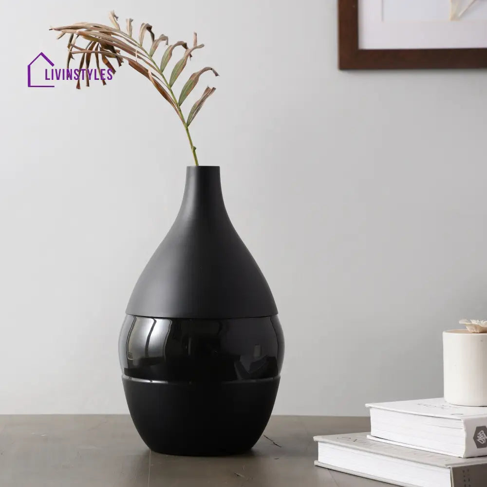 Vesera Black Enamel Vase Large Vase