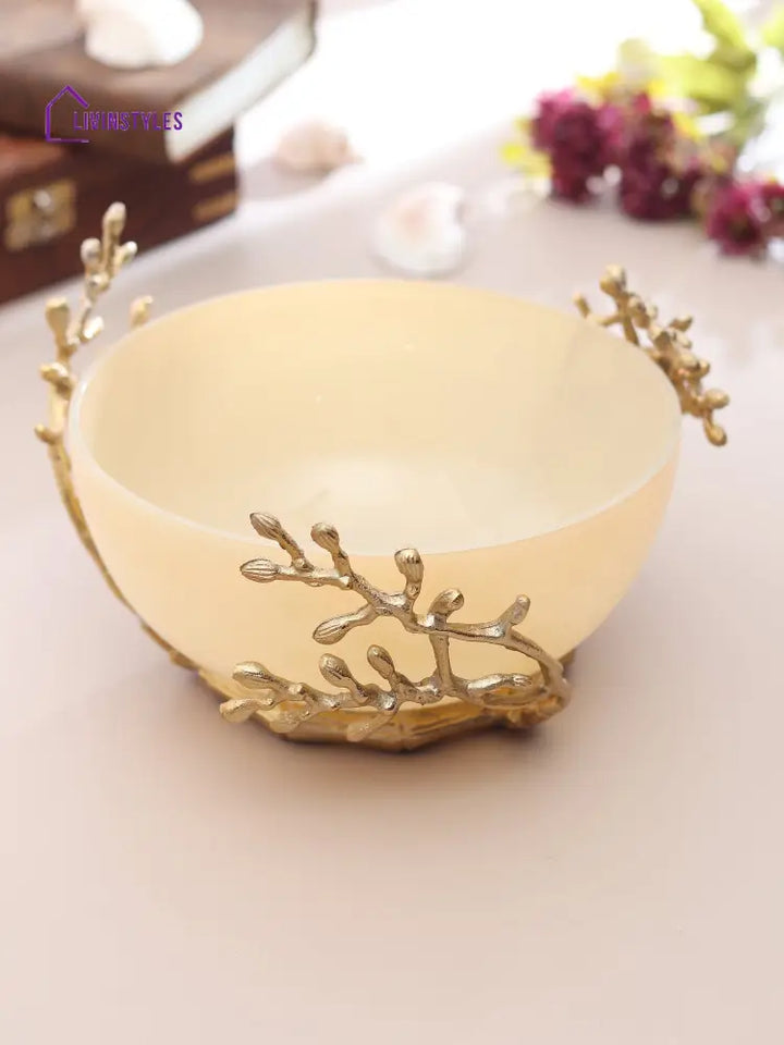 Vincent Glass Bowl In Cream & Gold Bowl