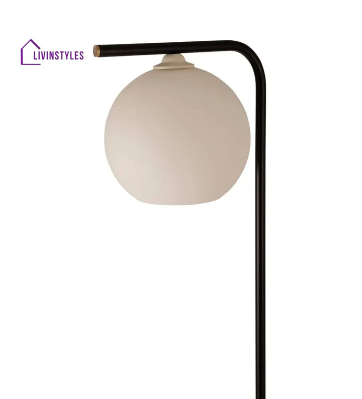 Walkford Floor Lamp