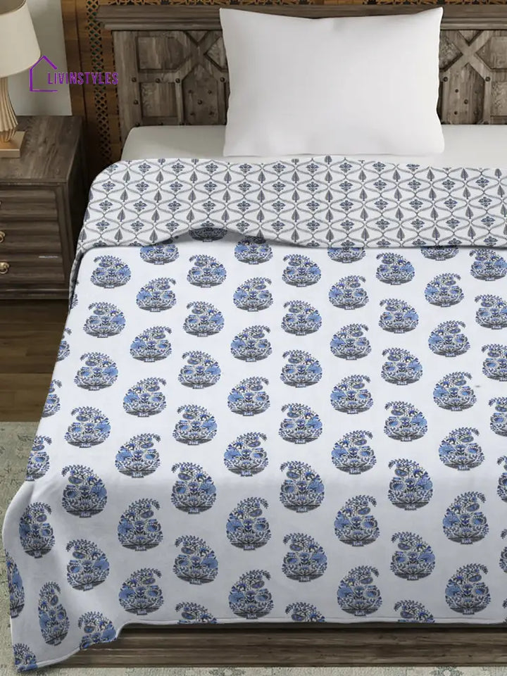 White And Blue Printed 120 Gsm Revesible Cotton Single Bed Ac Dohar