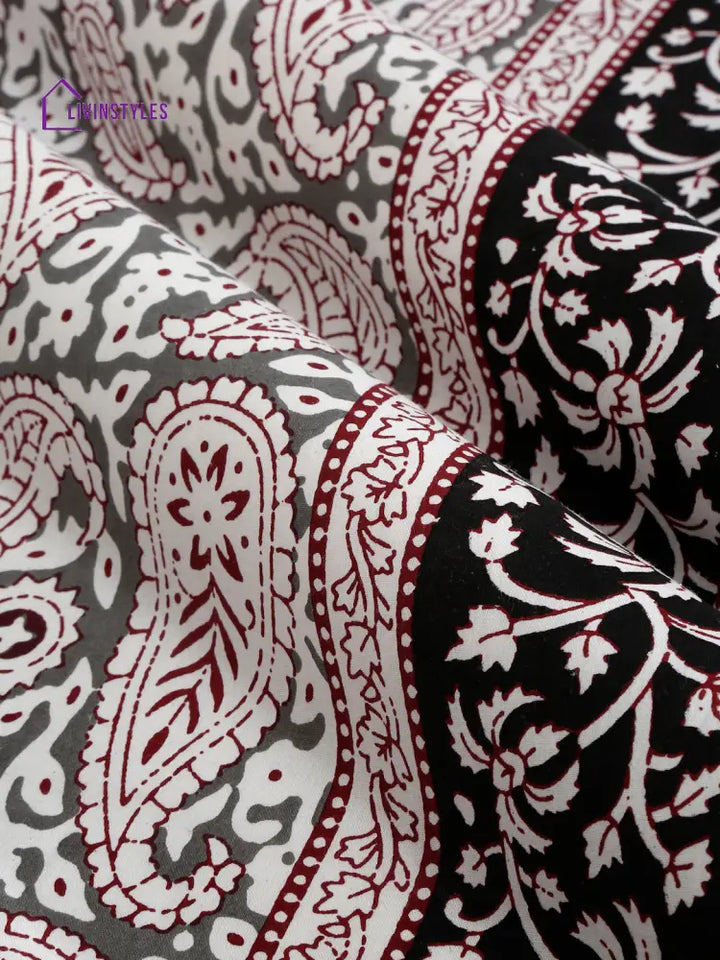 White And Grey Paisley Print 180 Tc Cotton Double Bed Sheet With 2 Pillow Covers