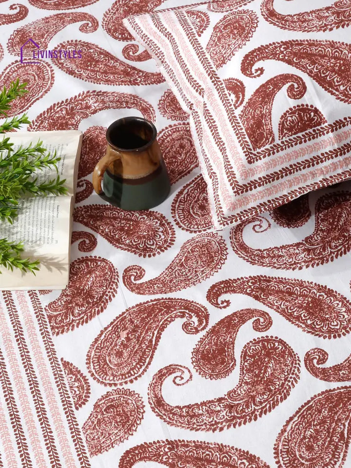 White And Maroon Paisley Print 180 Tc Cotton Double Bed Sheet With 2 Pillow Covers