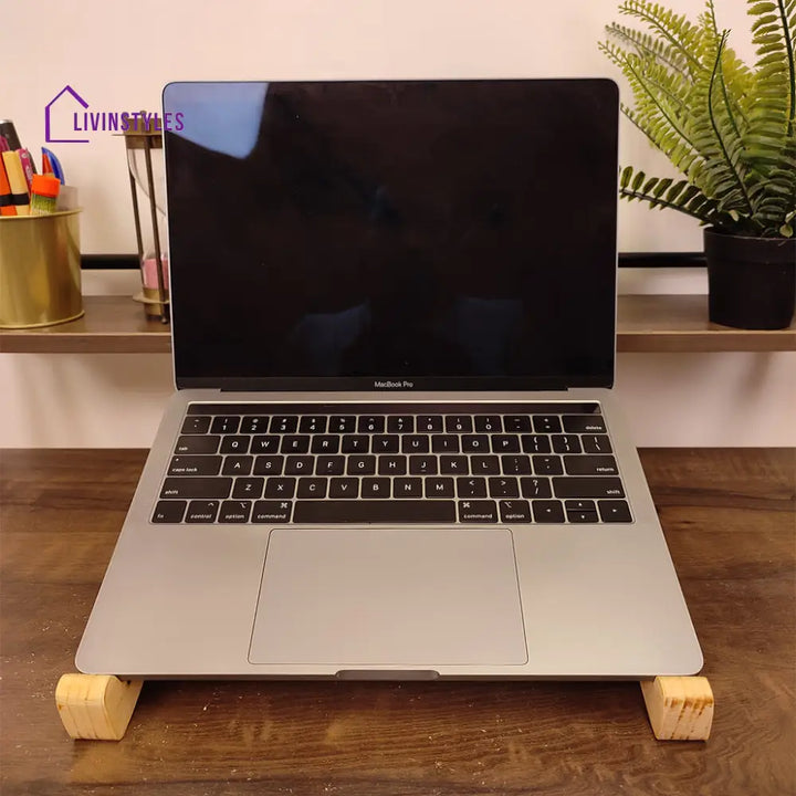 Wooden Laptop Stand 6 Stands