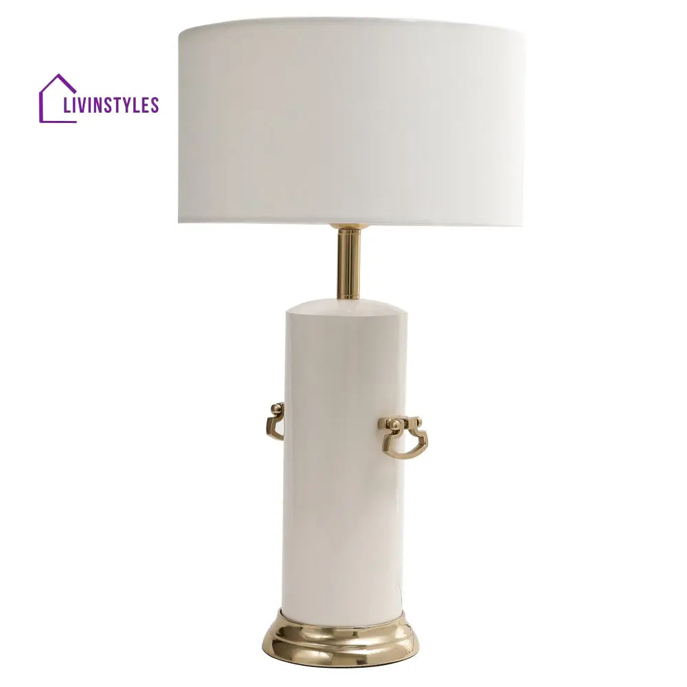 Zenith’s Handle Table Lamp Table Lamp